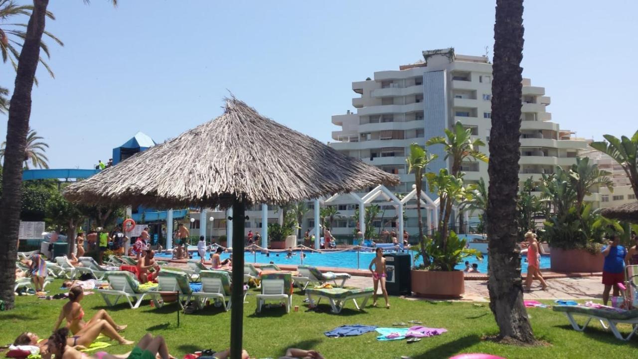 Parking Privado Benalbeach Benalmádena Dış mekan fotoğraf
