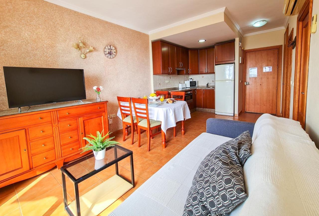 Parking Privado Benalbeach Benalmádena Dış mekan fotoğraf