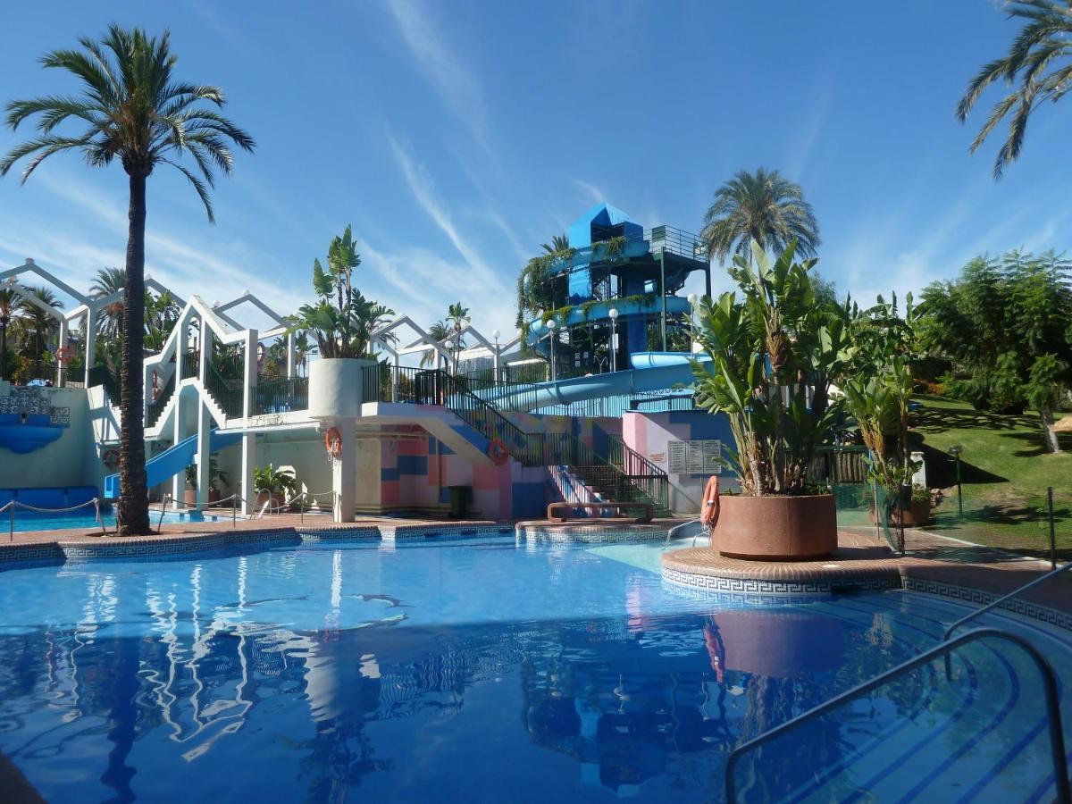 Parking Privado Benalbeach Benalmádena Dış mekan fotoğraf