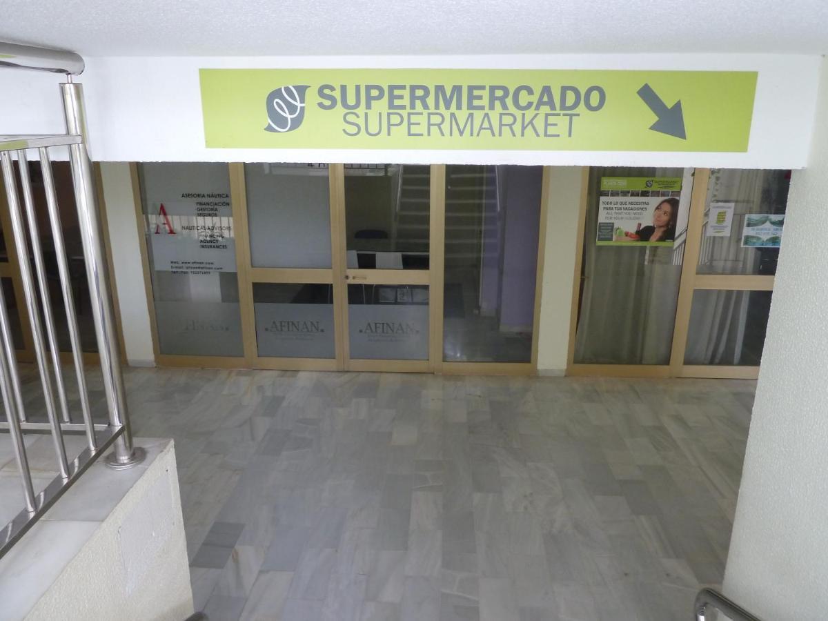 Parking Privado Benalbeach Benalmádena Dış mekan fotoğraf